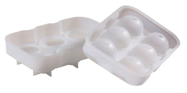 3351-6-Cavity-Silicone-Ice-Ball-Mould-Clear-in-use-1