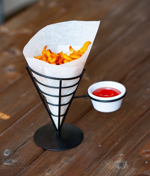 3958-French-Fry-Cone-with-Ramekin-Holder-Lifestyle-5